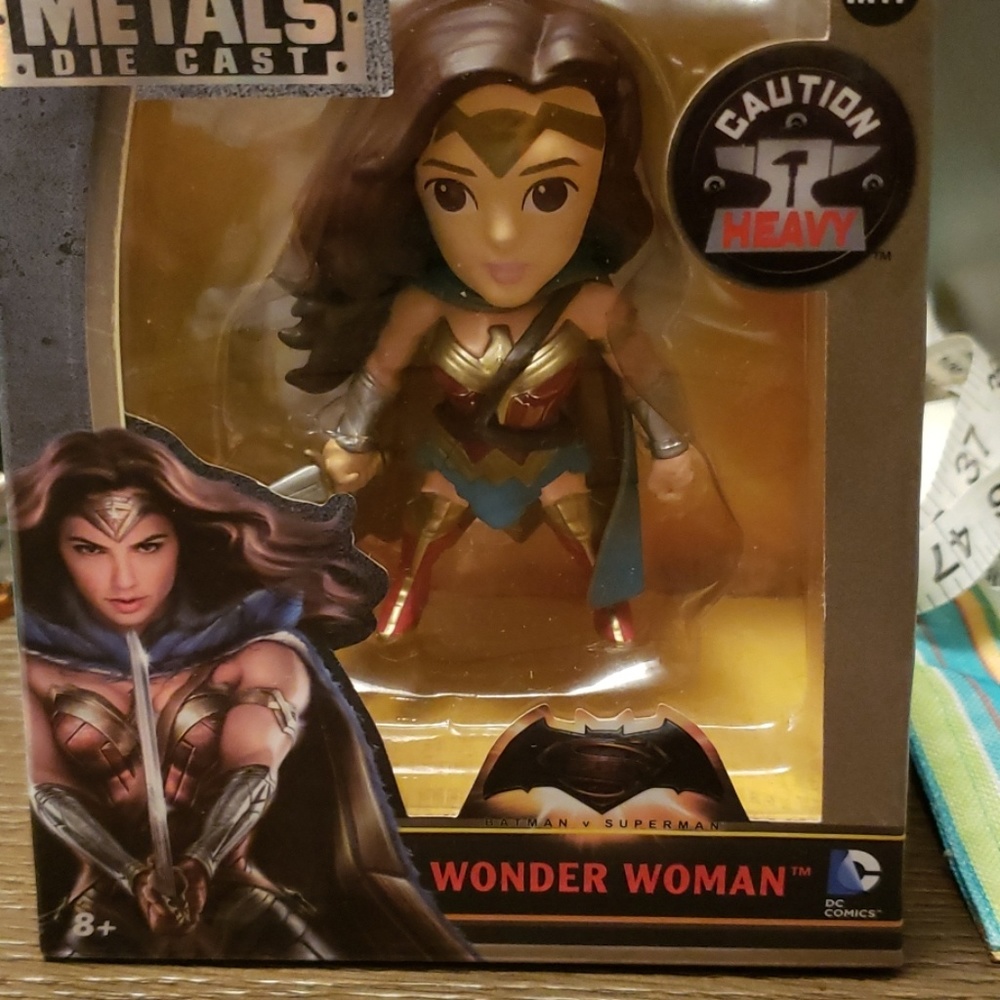 Toy wonder woman